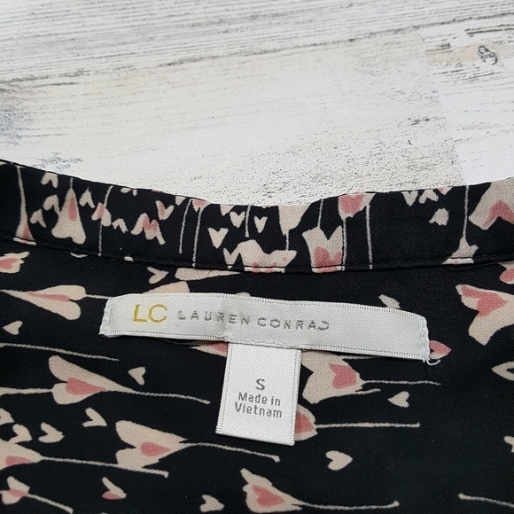 LC Lauren Conrad Heart Drops Blouse Top Size Small - Picture 4 of 4